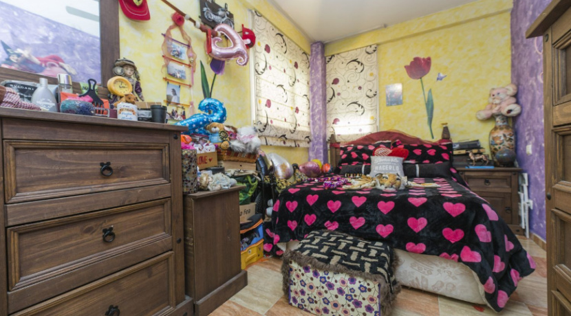 1ba1617ddf7cad4f0f2390401956572